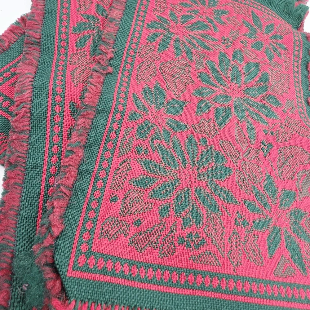 Vintage‎ Christmas Poinsettias Tapestry Fringe Placemats Set of 4 Red Green